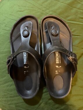 Birkenstock Black Kids Toe-Post Sandals with Buckle